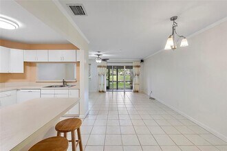 2169 Discovery Cir W in Deerfield Beach, FL - Building Photo - Building Photo