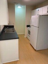 2004 Tower Pl, Unit A in Greenville, NC - Building Photo - Building Photo