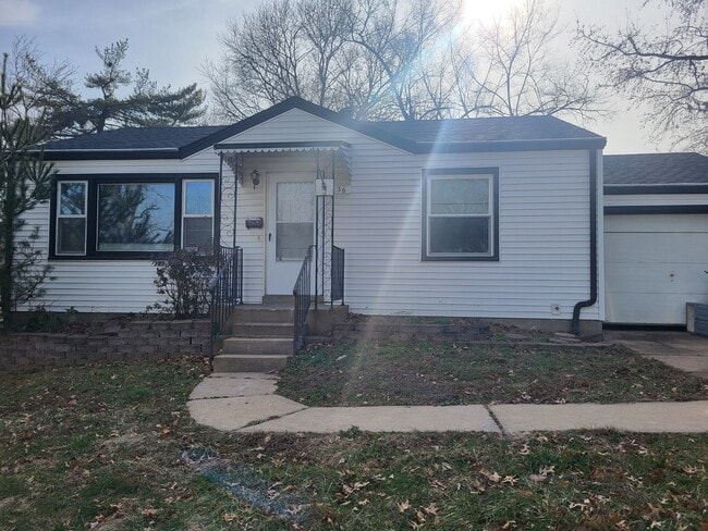 1136 Grenshaw Dr in St. Louis, MO - Building Photo - Building Photo