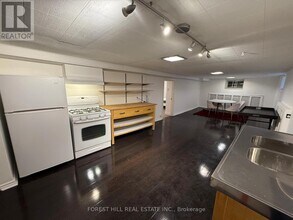 17 Braemar Ave in Toronto, ON - Building Photo - Building Photo