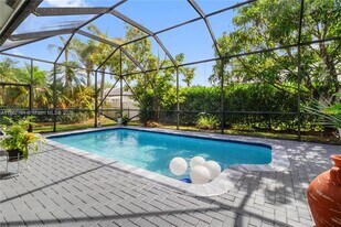 1046 SW 159th Way in Pembroke Pines, FL - Building Photo