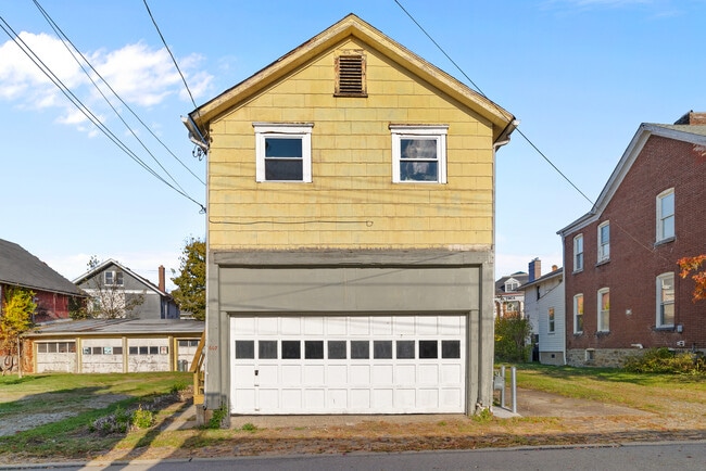 607 Murray St in Sewickley, PA - Building Photo - Building Photo