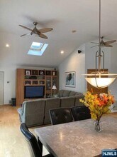 598 Saddle River Rd in Saddle Brook, NJ - Building Photo - Building Photo