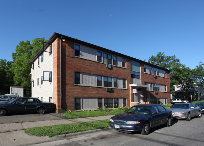 15th Avenue Apartments in Minneapolis, MN - Foto de edificio - Building Photo