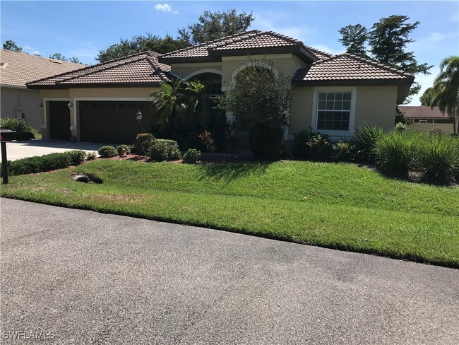 10680 Sir Michaels Pl Dr in Bonita Springs, FL - Building Photo - Building Photo