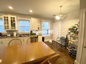 19 Parker Hill Ave, Unit 3 in Boston, MA - Building Photo - Building Photo