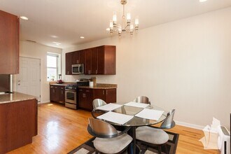 1643 W Farwell Ave-Unit -3NT in Chicago, IL - Building Photo - Building Photo