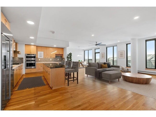 property at 1240 S 2nd St