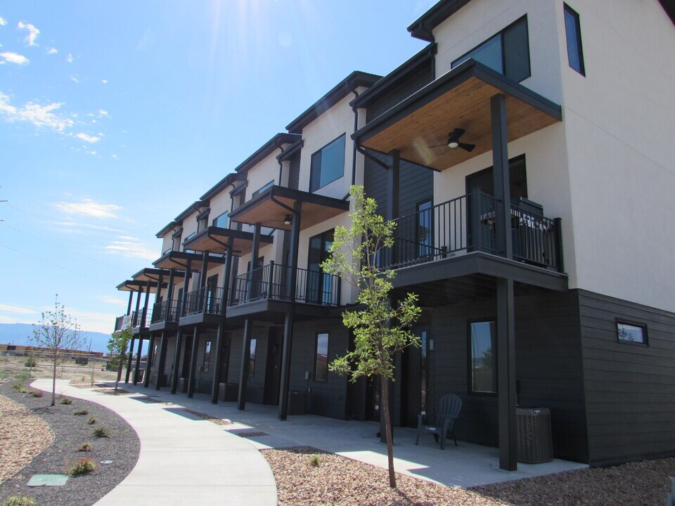 600 Lawrence Ave, Unit 6 in Grand Junction, CO - Building Photo