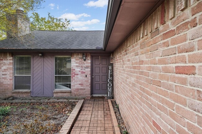 10031 Spotted Horse Dr in Houston, TX - Building Photo - Building Photo