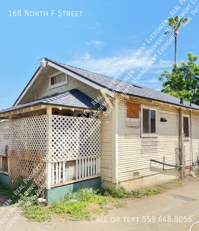 168 N F St in Porterville, CA - Building Photo - Building Photo