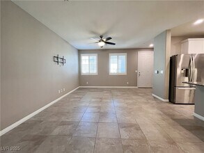 3173 Bitetto Walk in Henderson, NV - Foto de edificio - Building Photo