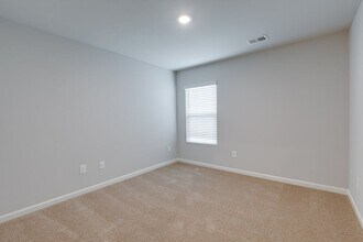 211 Alyssa Lndg Dr in Fountain Inn, SC - Building Photo - Building Photo