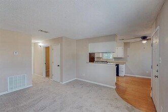 301 Kings Way Dr in Mansfield, TX - Building Photo - Building Photo