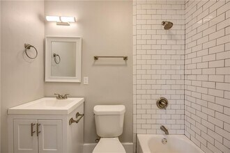 600 Parkway Dr NE-Unit -12 in Atlanta, GA - Building Photo - Building Photo