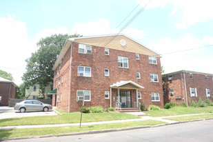 533 E Elizabeth Ave Apartments