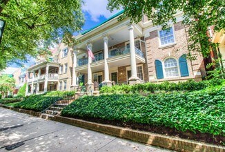 Pierce Arrow Properties in Richmond, VA - Building Photo - Building Photo