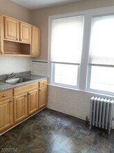 32 Underwood St in Newark, NJ - Building Photo - Building Photo