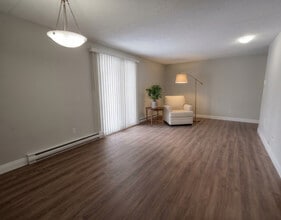Campbell Place Apartments in Sault Ste Marie, ON - Building Photo - Building Photo