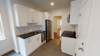 124 Sutherland Rd, Unit F in Boston, MA - Building Photo