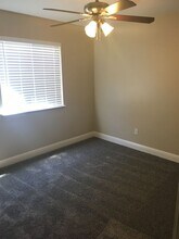 4330 Stride Way in Bakersfield, CA - Building Photo - Building Photo