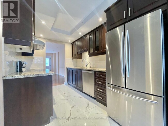 91 Rameau Dr in Toronto, ON - Building Photo - Building Photo