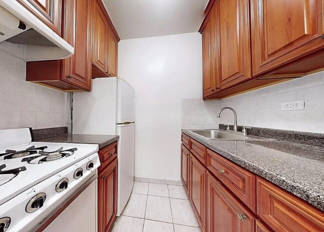 East 26th Street in New York, NY - Building Photo - Building Photo