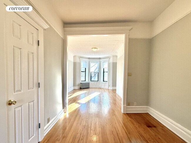 427 73rd St in Brooklyn, NY - Foto de edificio - Building Photo