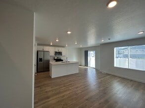 1461 S Windy Rdg Dr in Spanish Fork, UT - Building Photo - Building Photo