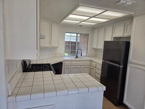 9131 Colonsay Way in Sacramento, CA - Building Photo - Building Photo