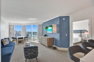 4401 Collins Ave, Unit SI ID1540556P in Miami Beach, FL - Building Photo