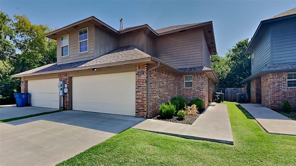 1832 Casitas Cir in Edmond, OK - Building Photo