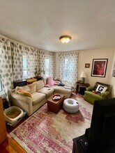 45-47 Clarendon Ave in Somerville, MA - Foto de edificio - Building Photo