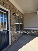 280 Ivey Lake Pkwy in Temple, GA - Foto de edificio - Building Photo