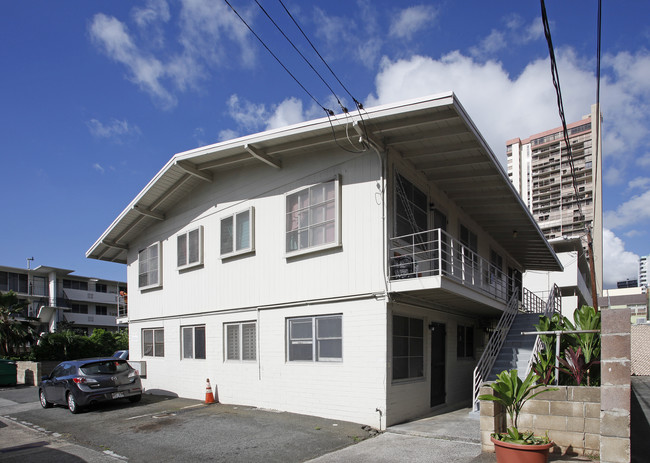 1558 Kewalo St in Honolulu, HI - Building Photo - Building Photo