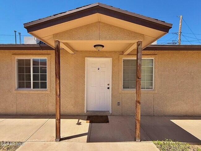 property at 13373 Greendale
