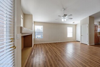 7737 E Onza Ave in Mesa, AZ - Foto de edificio - Building Photo