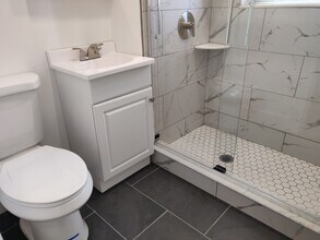 36 Peterborough St, Unit Peterborough #3 in Boston, MA - Building Photo - Building Photo