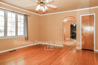 909 Bridgeboro Rd in Beverly, NJ - Building Photo - Building Photo