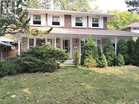 70 McNicoll Ave in Toronto, ON - Building Photo