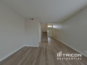 1107 Nadene Dr in Marysville, CA - Building Photo - Building Photo