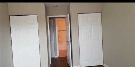 185 W Park Ave, Unit #307 in Long Beach, NY - Foto de edificio - Building Photo