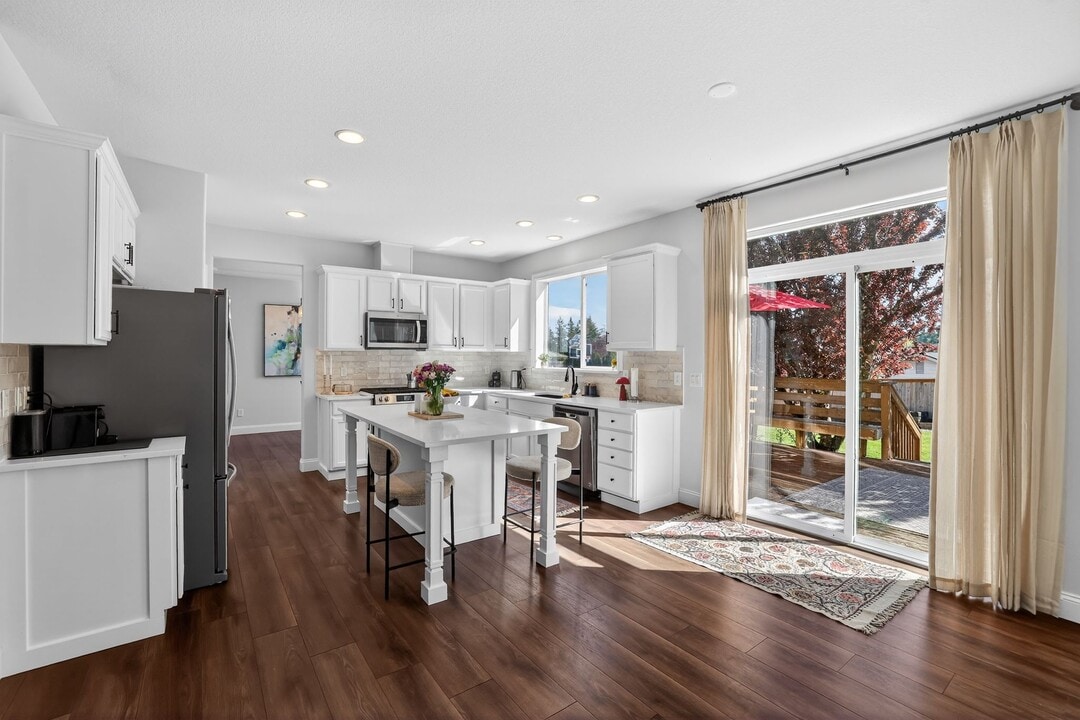 2500 NW 23rd Ave in Camas, WA - Building Photo