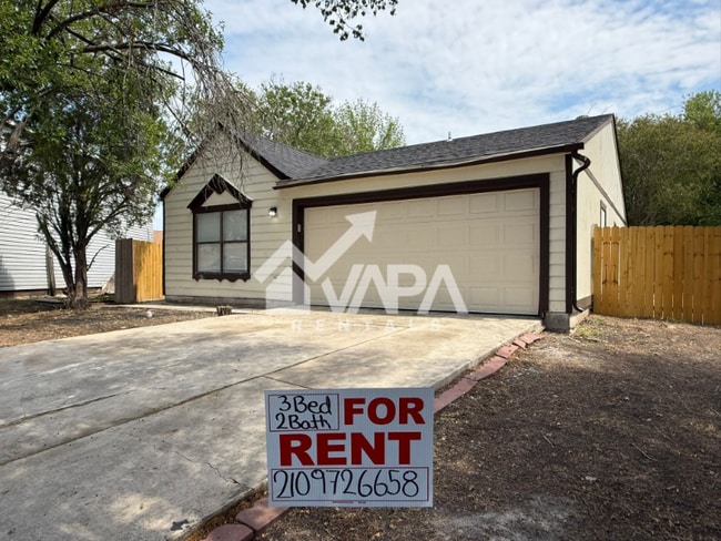 4062 Fire Sun in San Antonio, TX - Building Photo - Building Photo