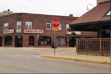 3239 Grove Ave in Berwyn, IL - Foto de edificio - Building Photo