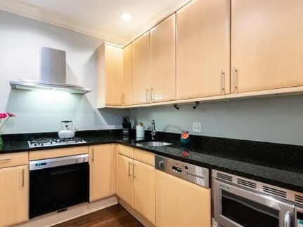 41 Phillips St, Unit 1 in Boston, MA - Building Photo