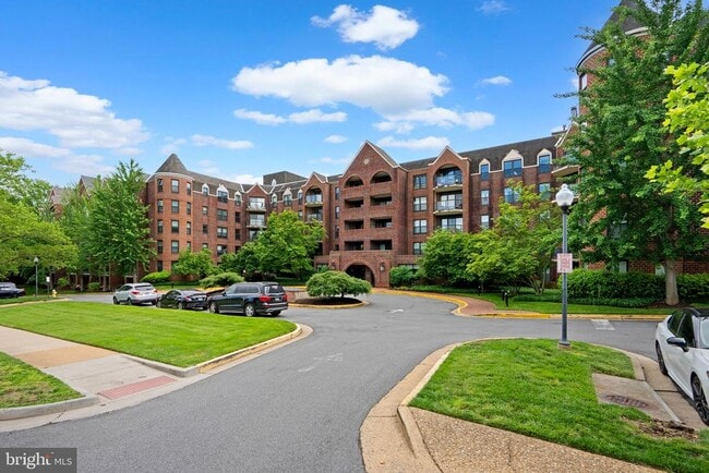 property at 2100 Langston Blvd.