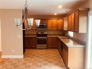 90 Stuart Ave in Norwalk, CT - Building Photo - Building Photo