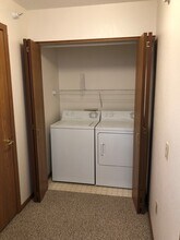 310 2nd Ave NE in Austin, MN - Building Photo - Building Photo