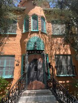 464 N Stanley Ave in Los Angeles, CA - Building Photo